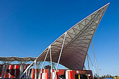 《英雄连3》亚洲实体版预购开启 11月18日正式发售